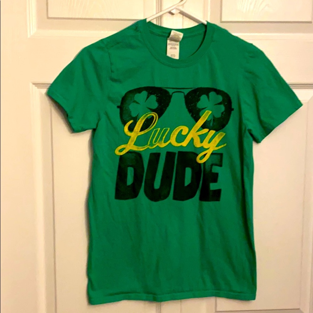 Men’s size small St Patrick’s day shirt